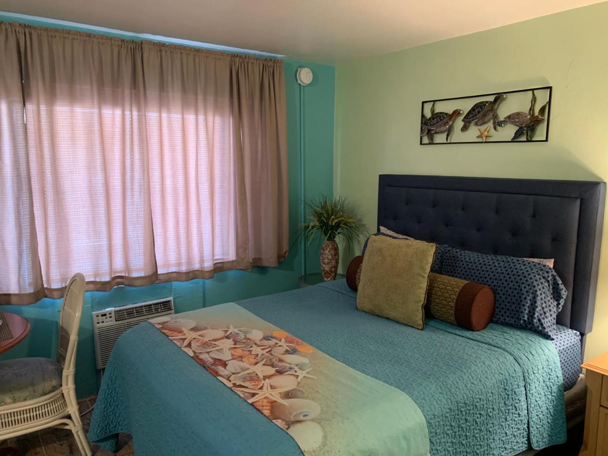 Michaels Siesta Motel Сейнт Питърсбърг Екстериор снимка
